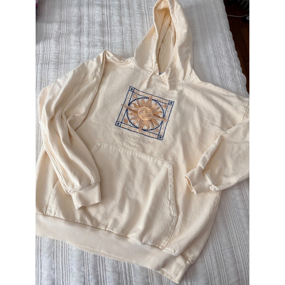 Vintage Crazy Shirts Hawaii Carmel By The Sea Sun Embroidered Hoodie Cream M